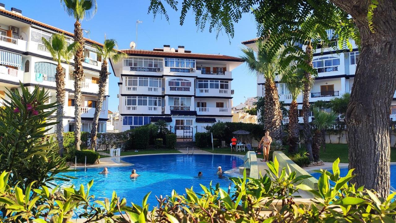 Apartamento Parquemar Apartment Ла Мата Екстериор снимка